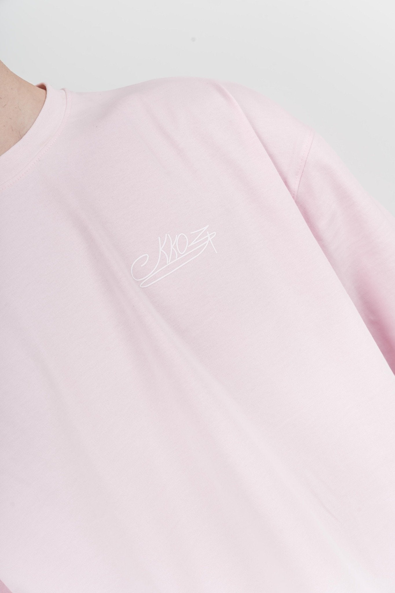 waves pink T-shirt